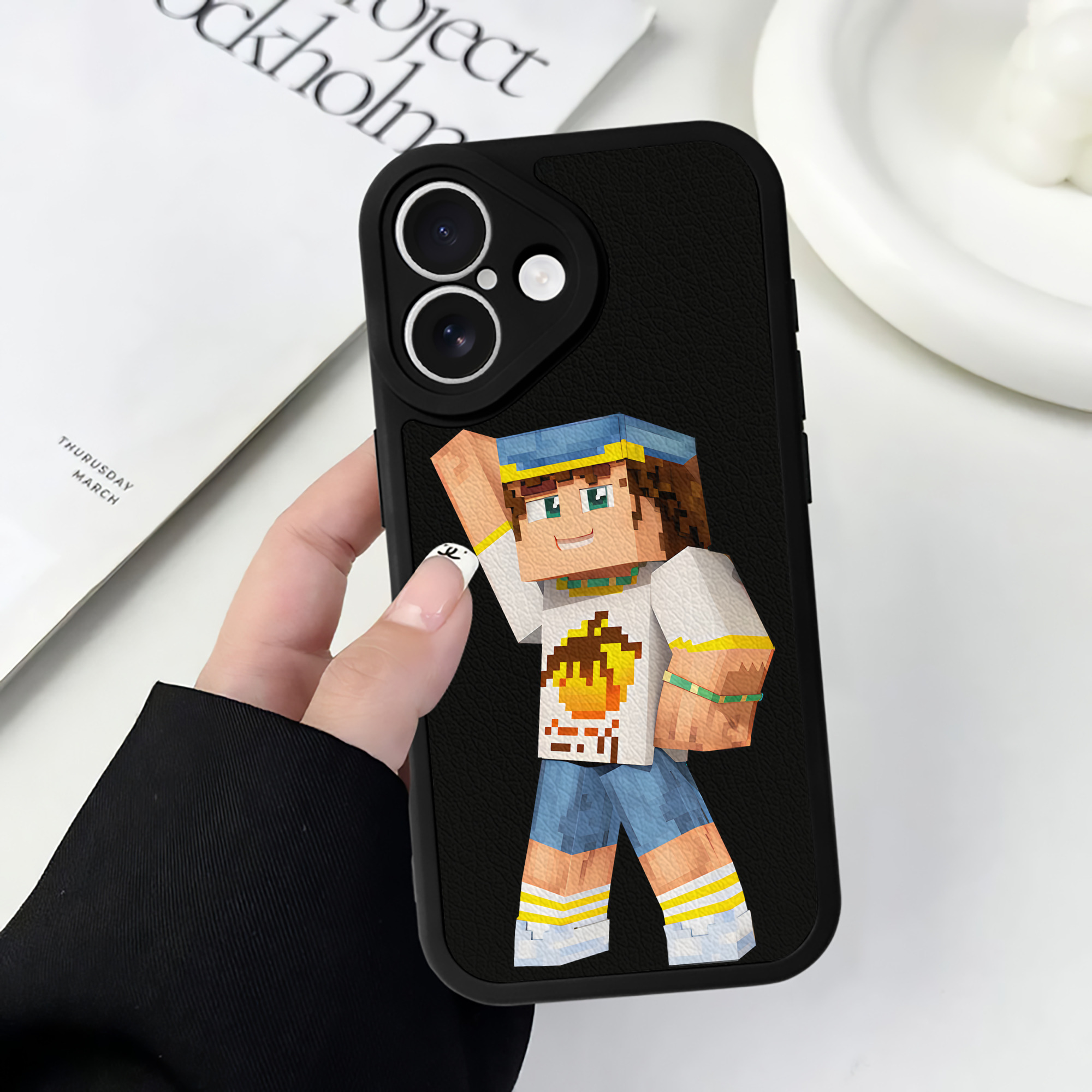 （画像用） マインクラフト ブロックの世界 Minecraft MC Block world 【iPhone 16シリーズ対応】シリコンスマホケース（レザー調） 材質：シリコン